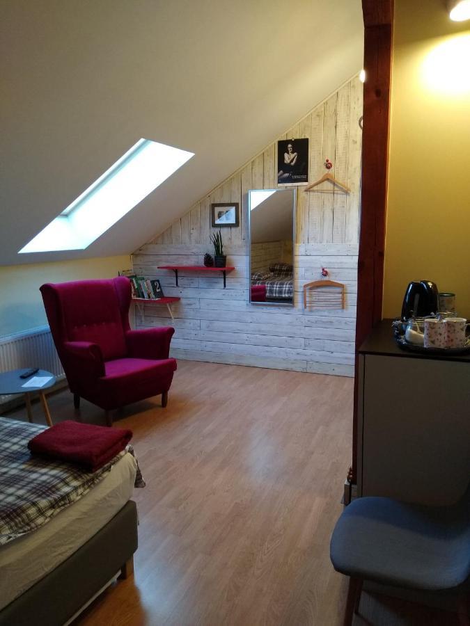 Apartamenty Zielona Gora Esterno foto