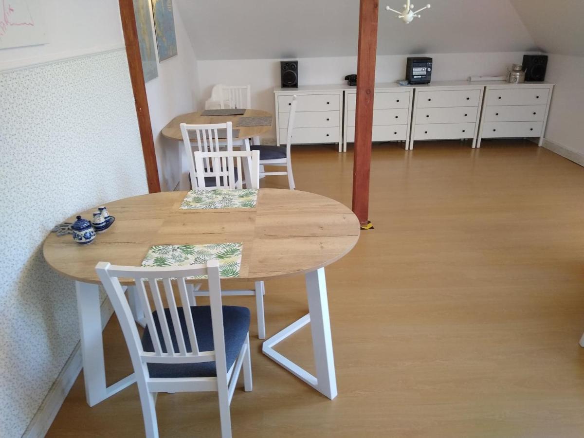 Apartamenty Zielona Gora Esterno foto
